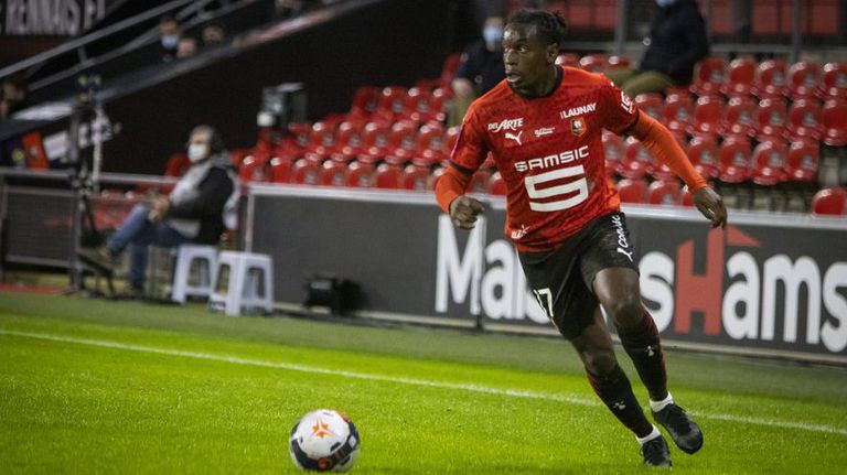  Монпелие взе чартърен ляв бранител на Брюж 