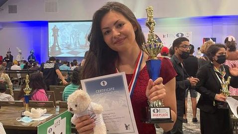 16-годишна българка е световна вицешампионка по шахмат