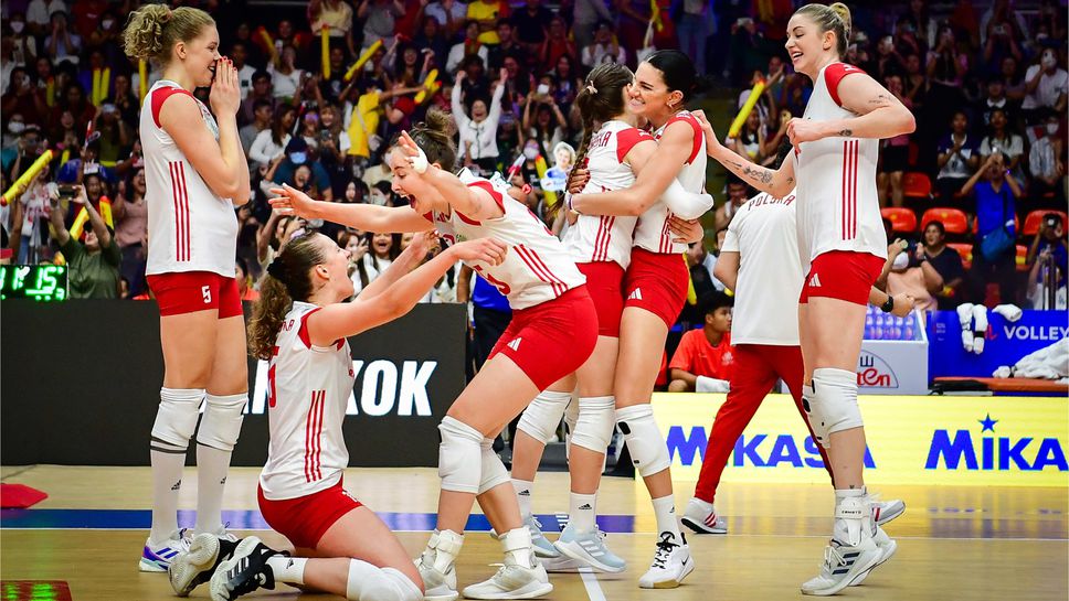 Полша изненада шампиона Турция след драма и е на полуфинал