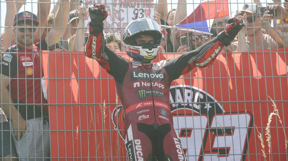 Втора поредна победа върна Марк Маркес в битката за титлата в MotoGP