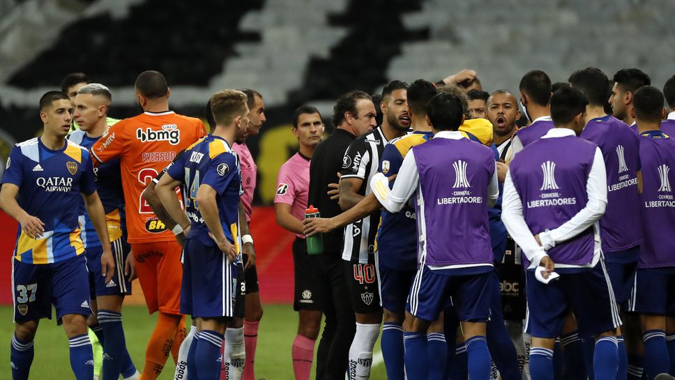 Грандиозни размирици след поредната драма в Южна Америка - футболисти на Бока Хуниорс са в полицията