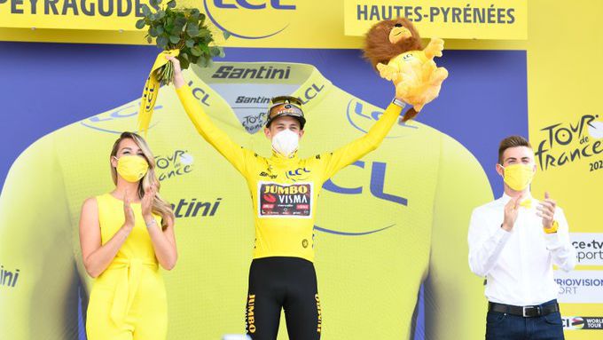 25 годишният колоездач на Йъмбо Висма започна днешния ден с жълтата фланелка