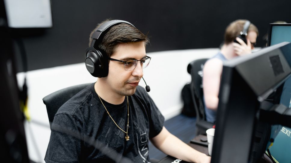 В Sentinels продължават с тежките тренировки