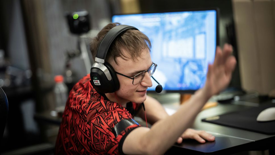 KOLESIE е новият шампион на Fragadelphia