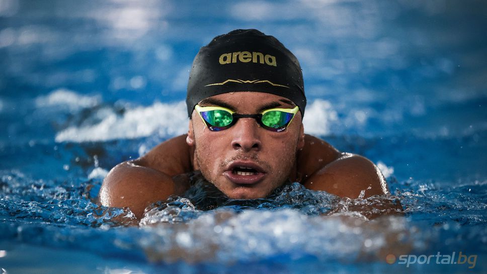 Петър Мицин беше определен за най добър плувец за 2025
