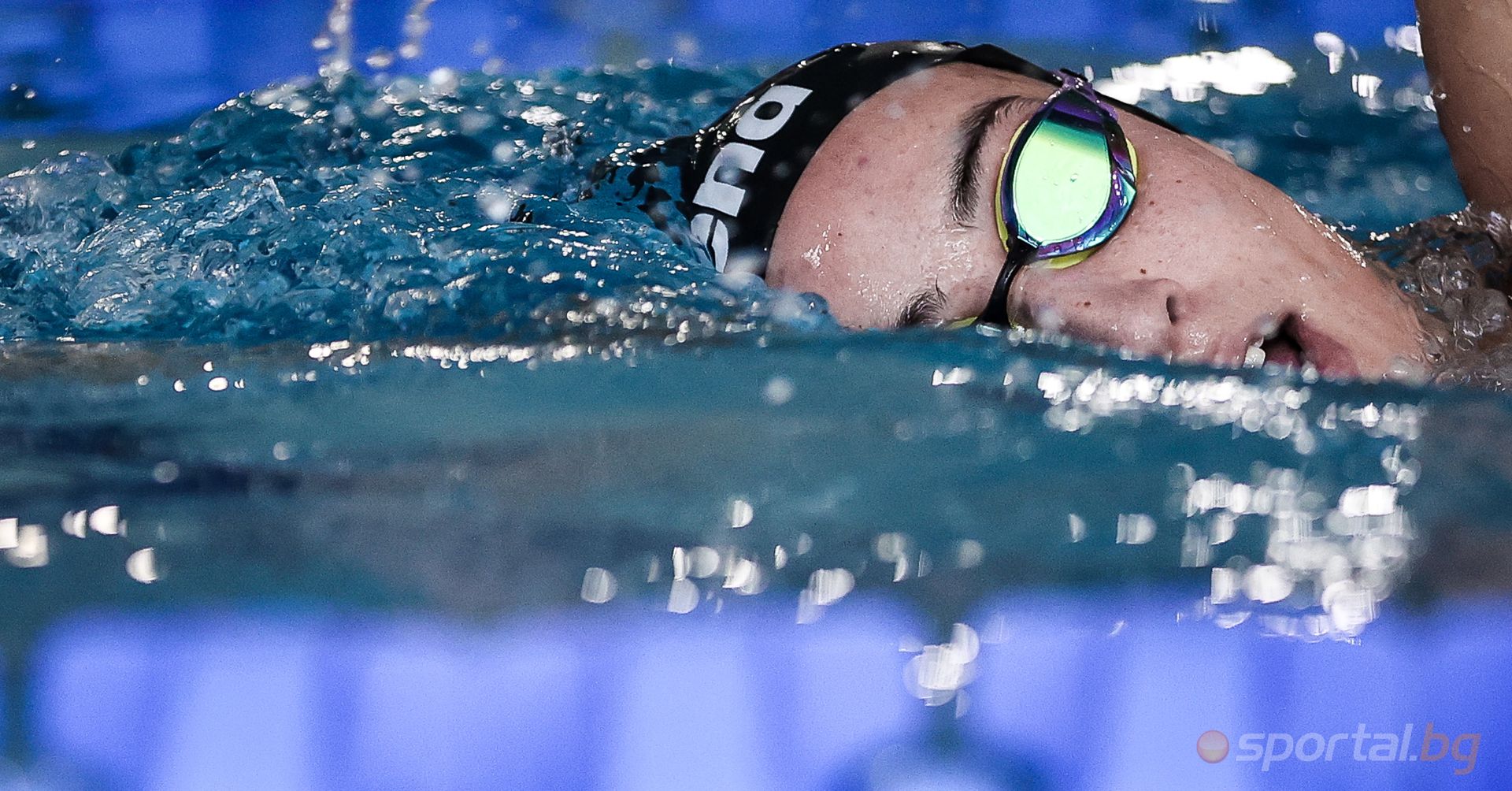 Тренировка на националите по плуване преди Световното първенство