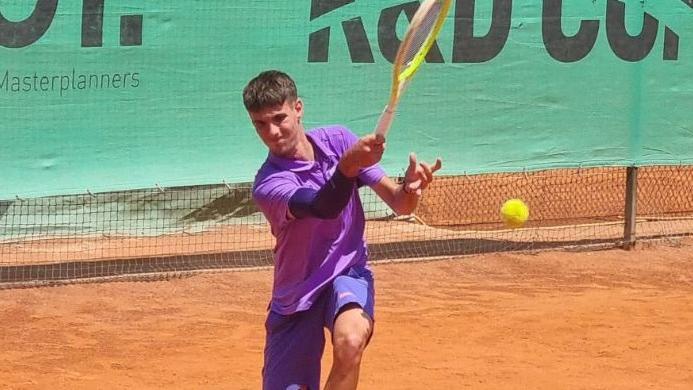 16 българчета започнаха с победи на турнир от World Tennis Tour Juniors в София