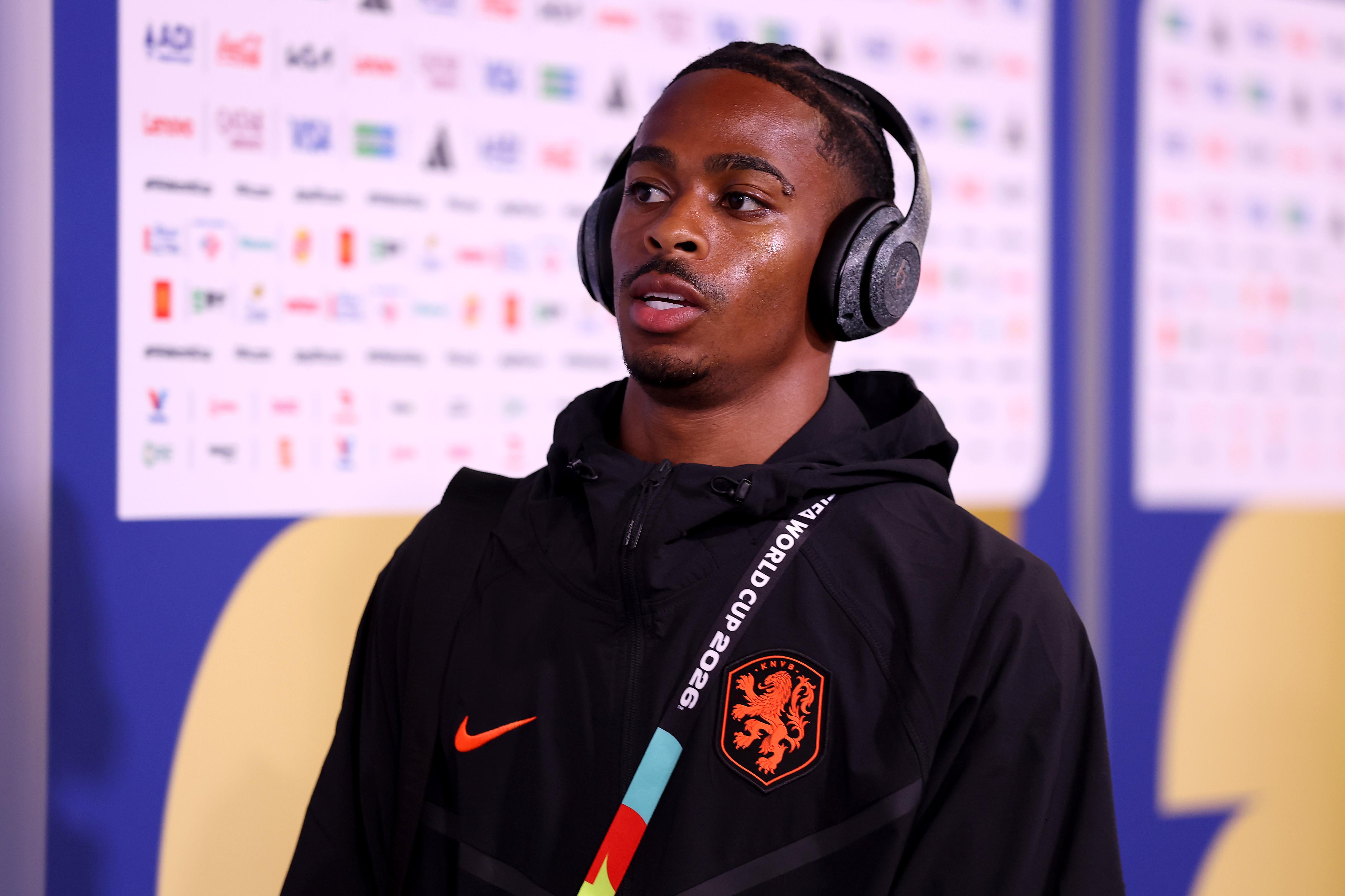 AS Roma Shifts Transfer Focus After Summerville Deal Stalls