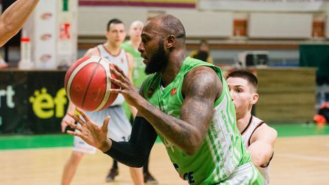 Берое си върна самочувствието, двама от американците отново в игра