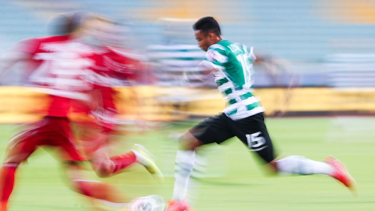  Азери купуват крило на Черно море 