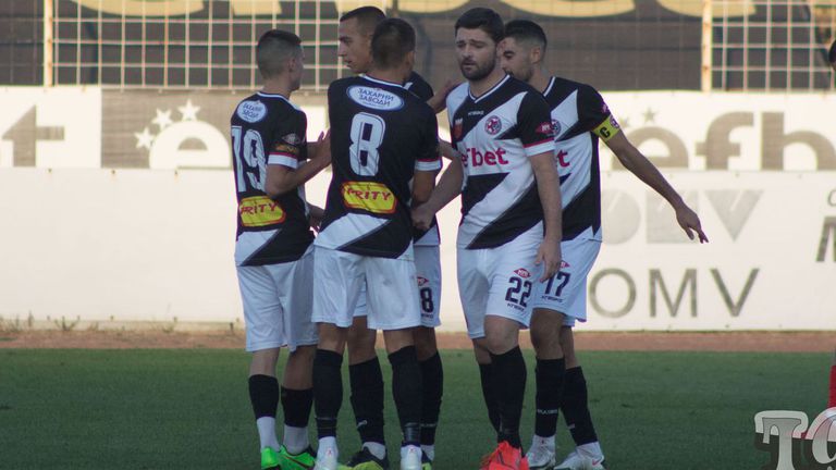 Локомотив Горна Оряховица спечели в Дреновец срещу едноименния тим с