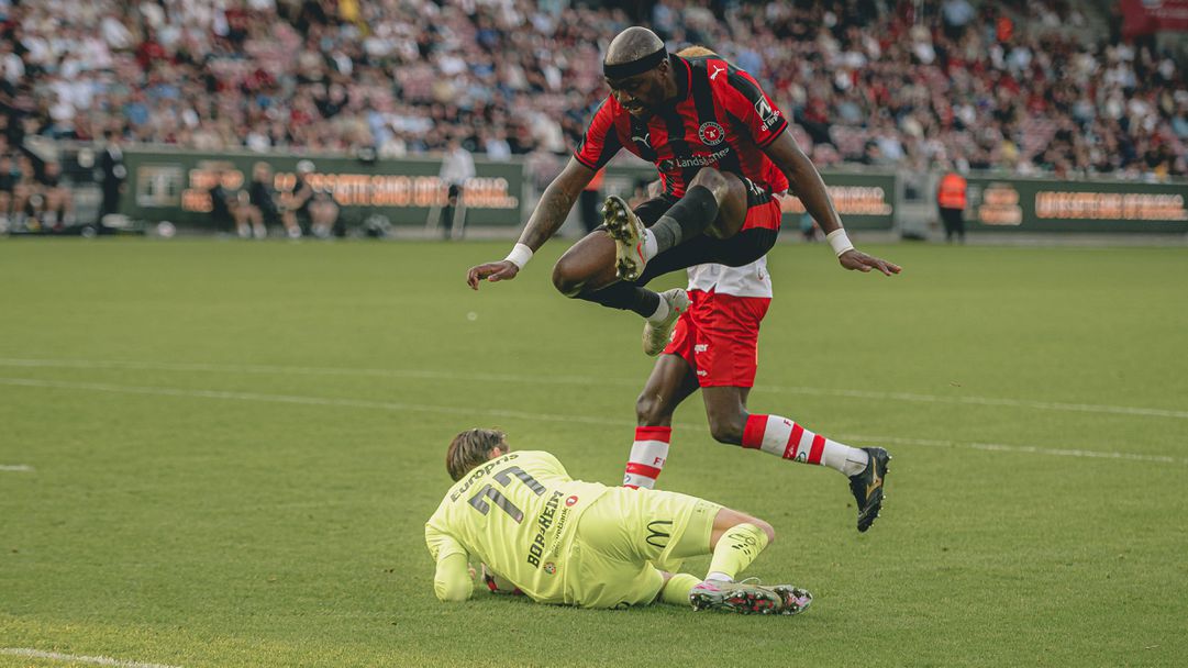 Мидтиланд сякаш реши всичко още в първата среща