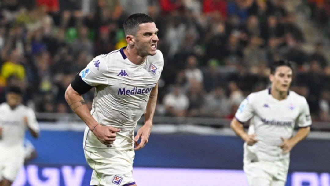 Десет от Фиорентина взеха убедителен аванс срещу украинци