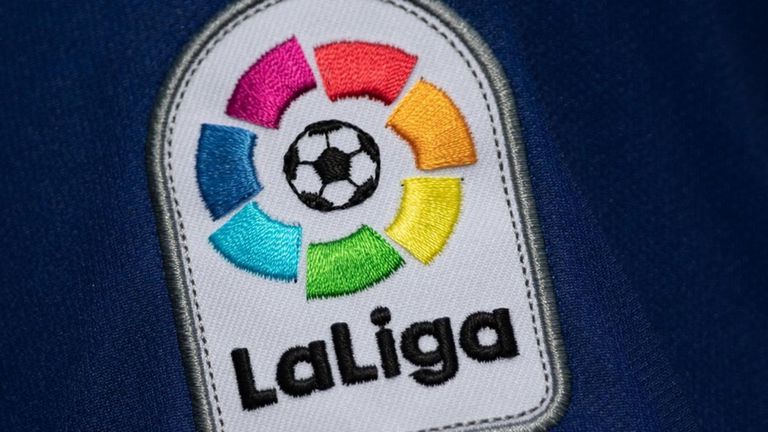 Ла Лига която управлява професионалния футбол в Испания изиска в