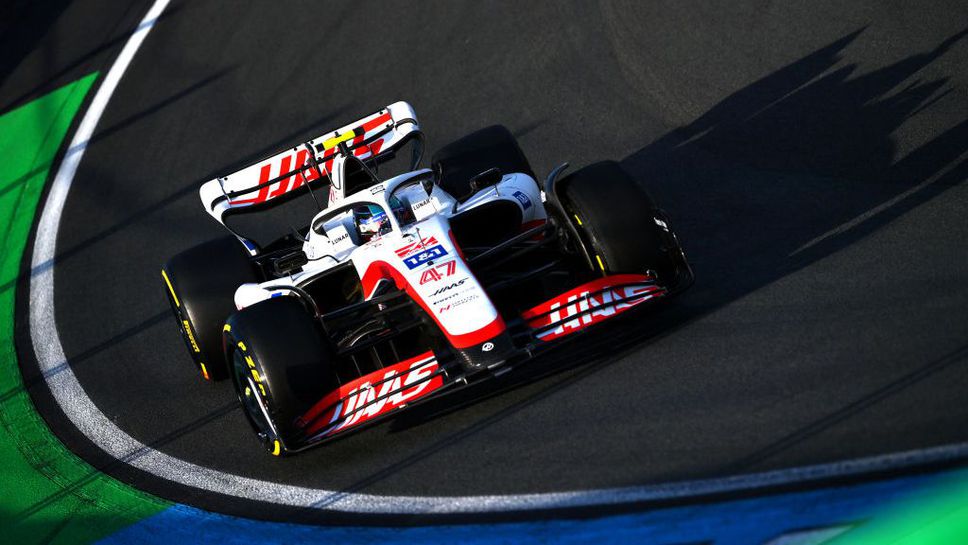 Шумахер има 50% шанс да запази мястото си в Хаас