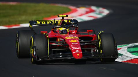  Сайнц откри позитивното в сложния сезон 2022 за Ферари 