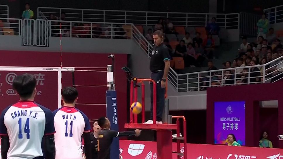 Интересна ситуация и пострадал рефер на волейболен двубой от Азиатските игри