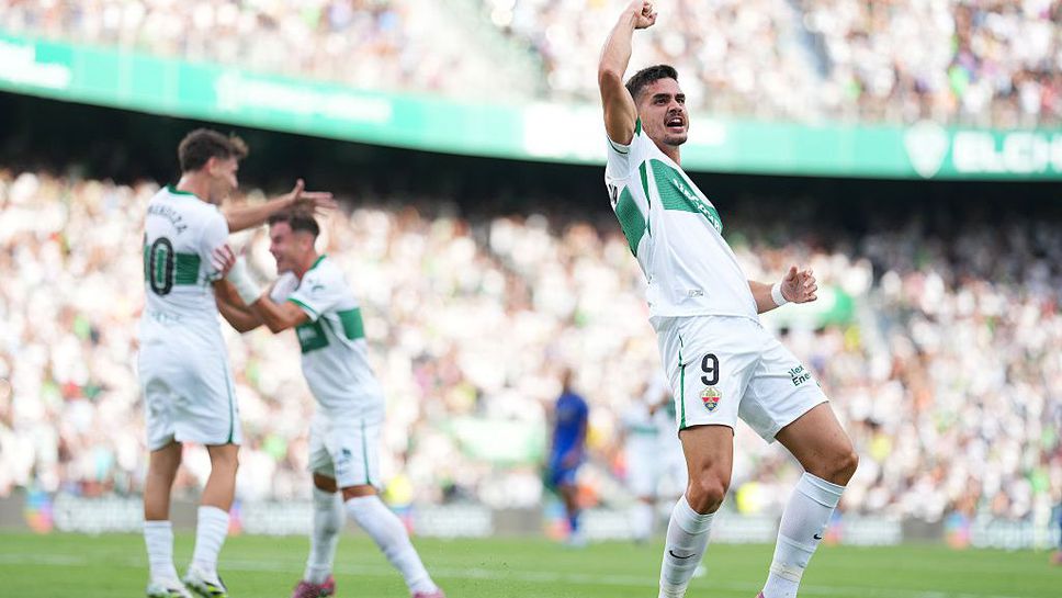 Елче взе сблъсъка на новаците и продължава с отличния си старт