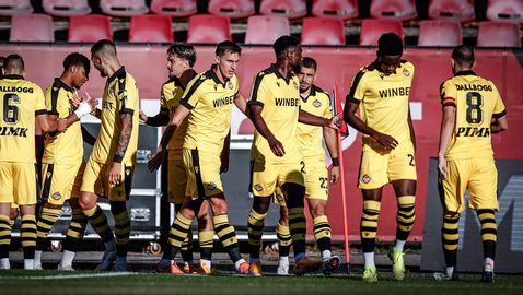 Ботев (Пловдив) срази десетима от Септември и надигна малко глава