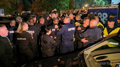  Напрежение в 