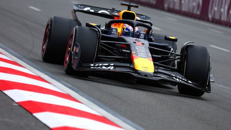 Верстапен с лесна победа в Баку, Норис пропусна златна възможност в битката за титлата