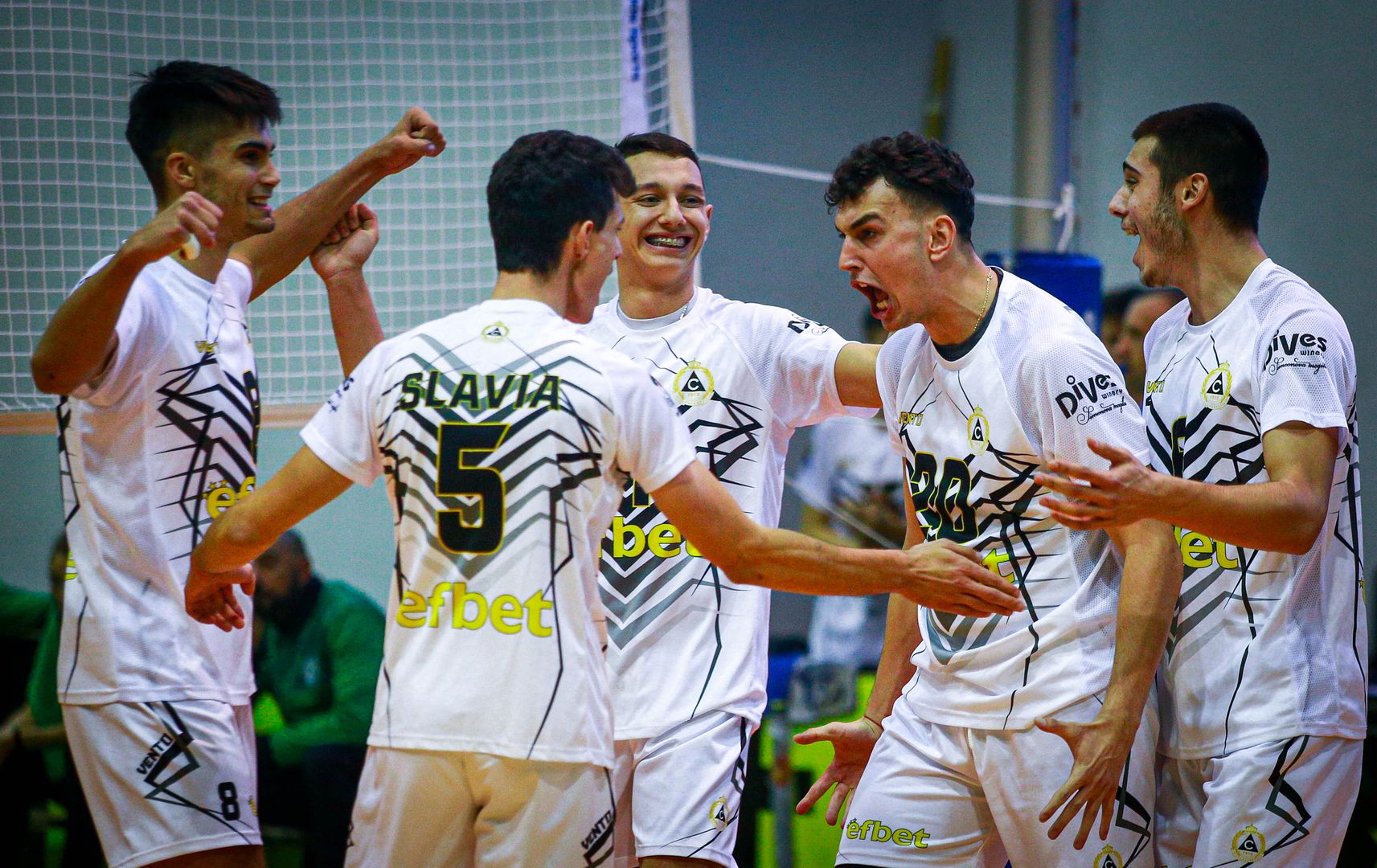 Славия с първа победа в efbet Супер Волей след трилър с Добруджа в София