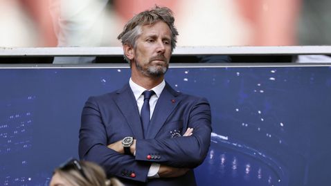  Ван дер Сар: Нямам самообладание за благотворителния мач на легендите 