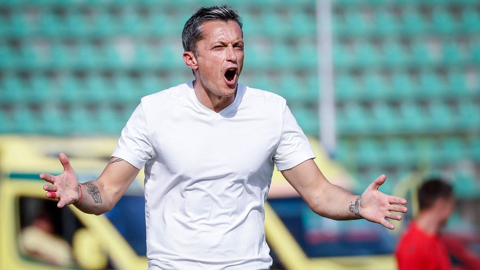 Ицо Янев: Играем слабо, сигурен съм, че футболът в България може без мен