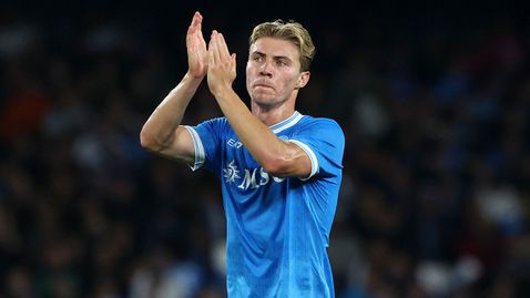 Шеф на Наполи: Хойлунд има решаващ принос, оставането му е само формалност