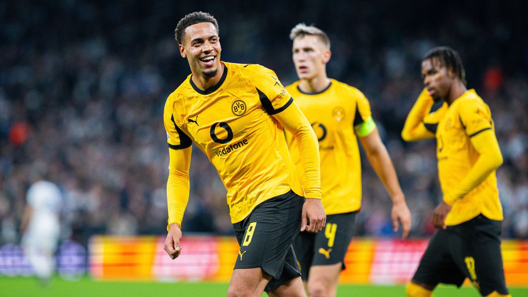 Борусия (Дортмунд) пак вкара четири гола за важен успех в Копенхаген