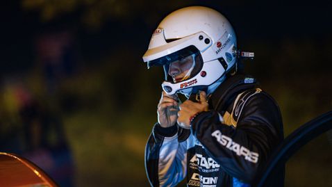  Заседнал асансьор едвам не провалил успеха на Александър Томов 