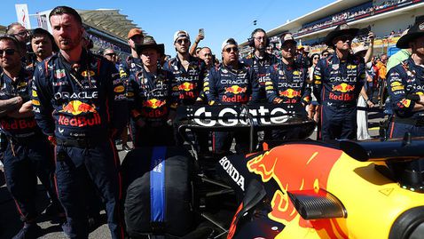 Защо от Ред Бул свършиха простотията с лентата на Ландо Норис?