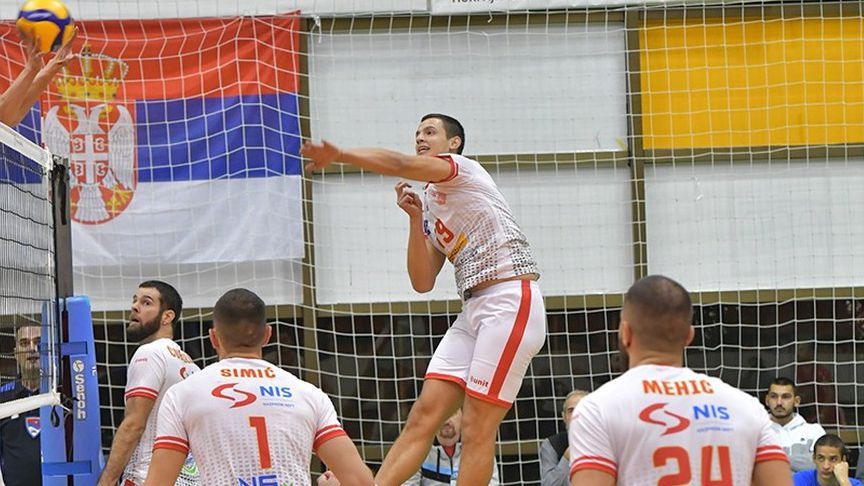 Радослав Парапунов с 25 точки за 5-а поредна победа на Войводина (Нови Сад)