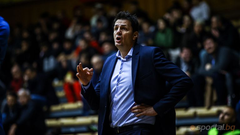 Старши треньорът на баскетболния Левски Димитър Ангелов коментира разгромния успех