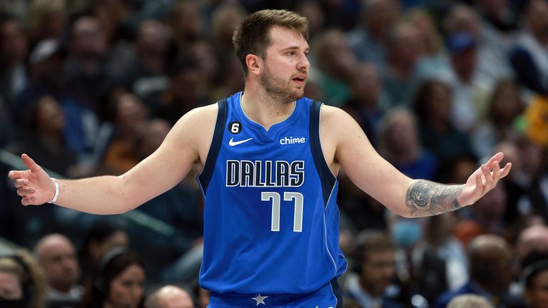 До много странна и конфузна ситуация се стигна по време