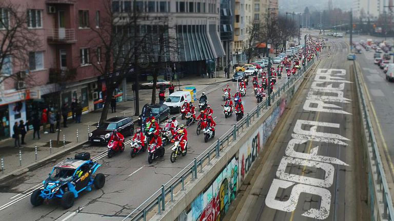 Сдружение Софийски мотористи - Sofia Riders и Сдружение “Да дарим