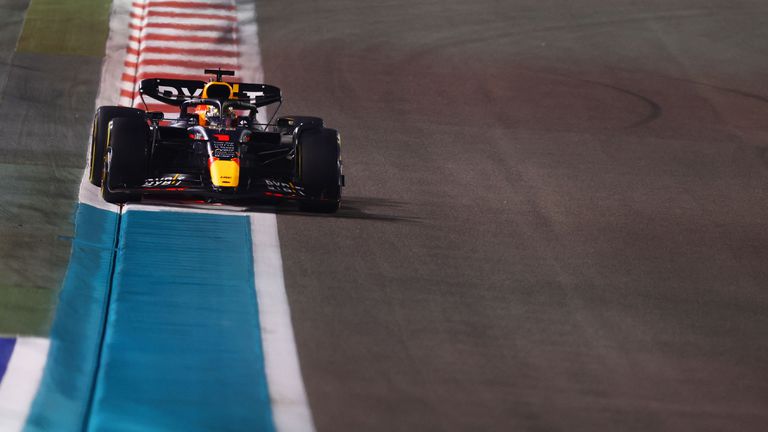 Макс Верстапен завърши сезон 2022 във Формула 1 с цели