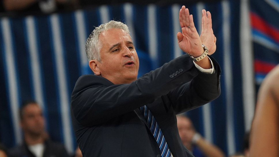 След победата срещу Барселона изявлението на треньора на Анадолу Ефес