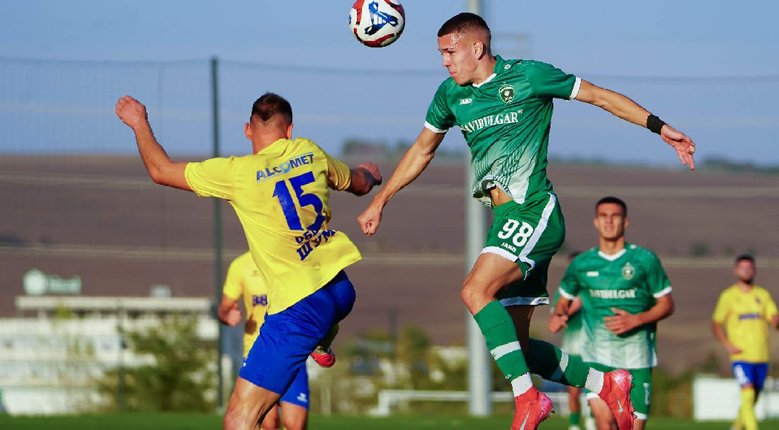 Волов Шумен 2007 с победен обрат над Лудогорец III