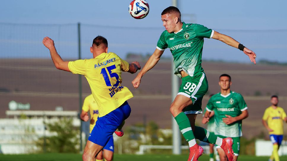 Волов Шумен 2007 с победен обрат над Лудогорец III