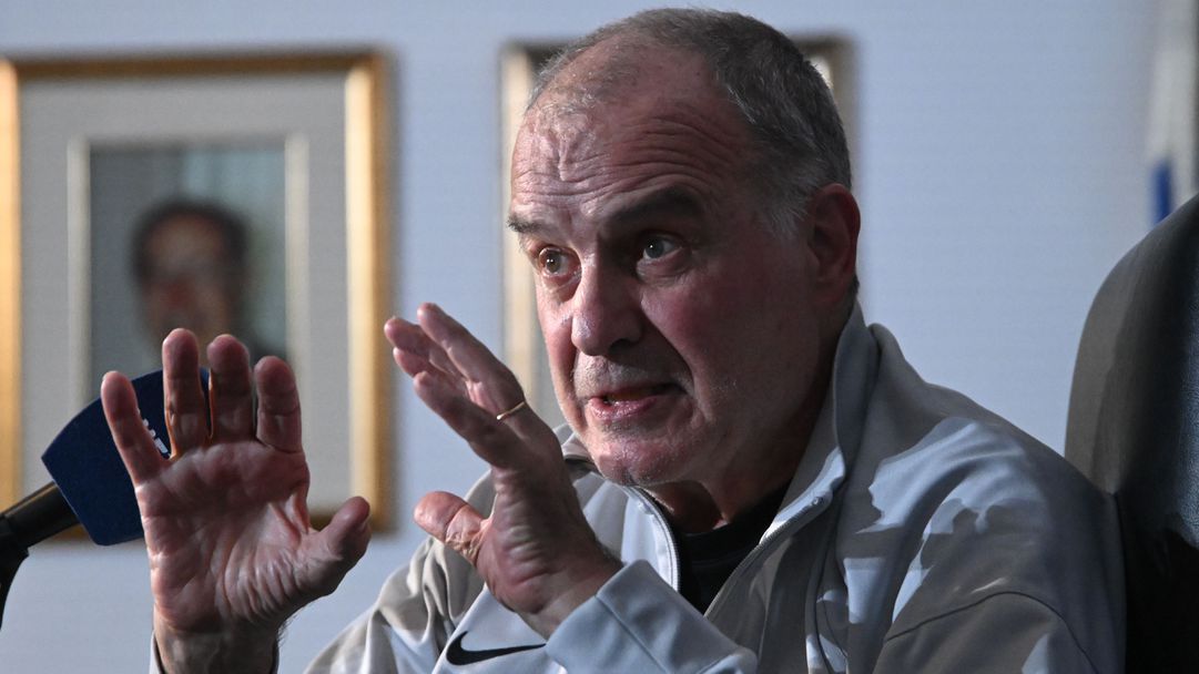 Биелса призова за спокойствие в Уругвай след разгрома от САЩ