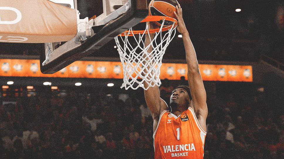 Валенсия успя да пречупи съпротивата на Цървена звезда и да