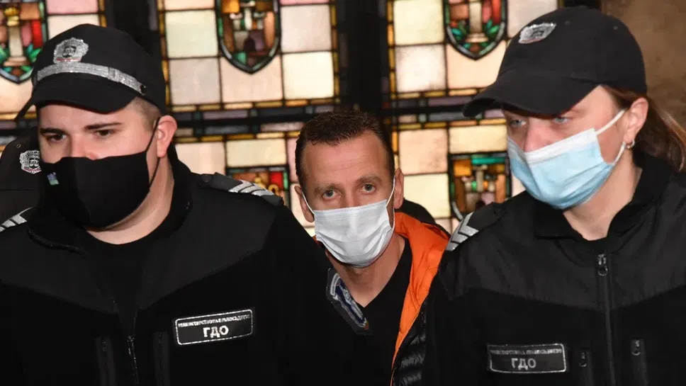 Футболният съдия, обвиняем по аферата "Хемус", остава в ареста, иска лична среща с Бойко Рашков