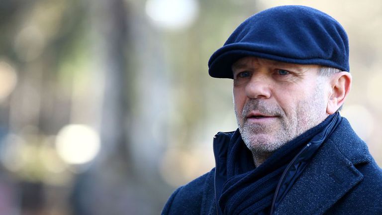  Стойчо Младенов освободи мароканец от ЦСКА - София 