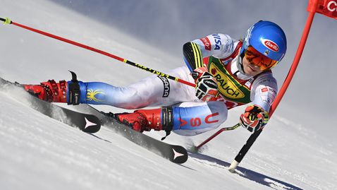 Безкомпромисната Шифрин със 72-а победа в кариерата си в Световната купа