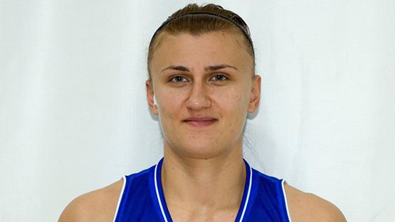 Бивша националка поде кампания за изгорелия блок в Благоевград