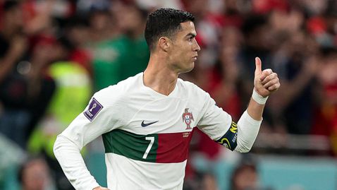  Засякоха Роналдо на летището в Рияд, наподобява ще има договорка с Ал Насър 