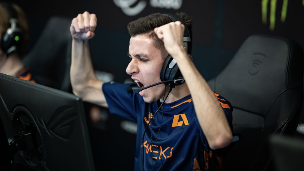 kyxsan е последното парче от пъзела Heroic