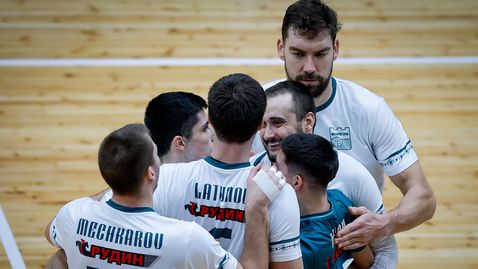 Берое приключи годината с чиста победа срещу Славия