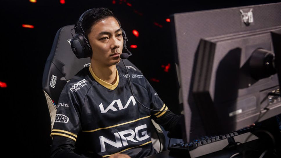 Иън FBI Хуанг се присъединява към Dignitas в LCS 26